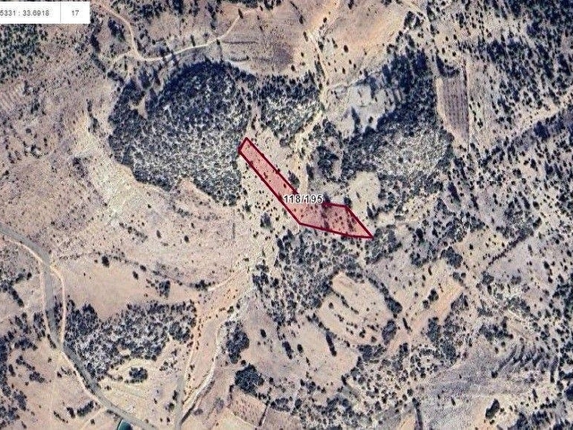 SİLİFKE YENİSUDA YOLU OLAN VE YERLEŞİME YAKIN 4858 M2 TARLA... - Görsel 3