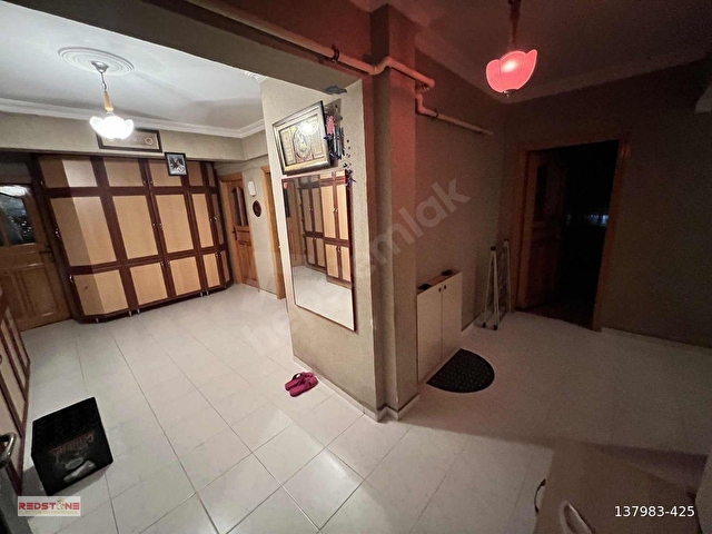 REDSTONEDEN MUHİTTİN MAHALLESİNDE EŞYALI SATILIK 3+1 DAİRE - Görsel 9