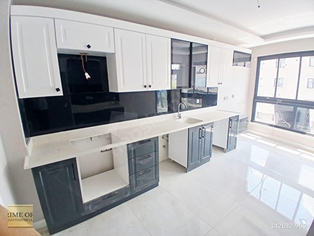 SANCAKTEPE DE FULL YAPILI GENİŞ 3+1 YERDEN ISITMALI SIFIR DAİRE - Görsel 6