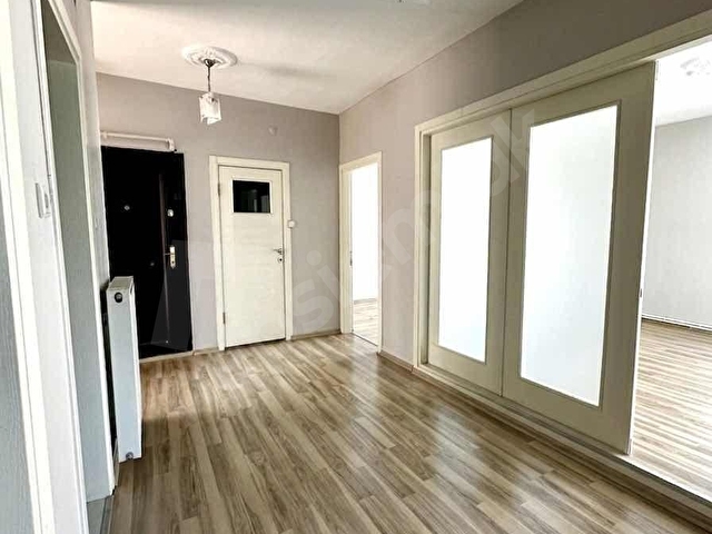 YERLİTÜRKTEN MERKEZDE KİRALIK 3+1 MASRAFSIZ ASANSÖRLÜ DAİRE - Görsel 8