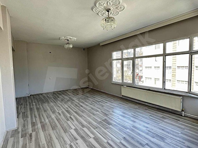 YERLİTÜRKTEN MERKEZDE KİRALIK 3+1 MASRAFSIZ ASANSÖRLÜ DAİRE - Görsel 3