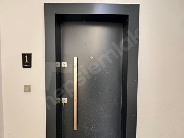 KAYALIK ZEMİNDE DENİZ MANZARALI ULTRA LÜKS BAHÇELİ 3+1 DAİRE - Görsel 7