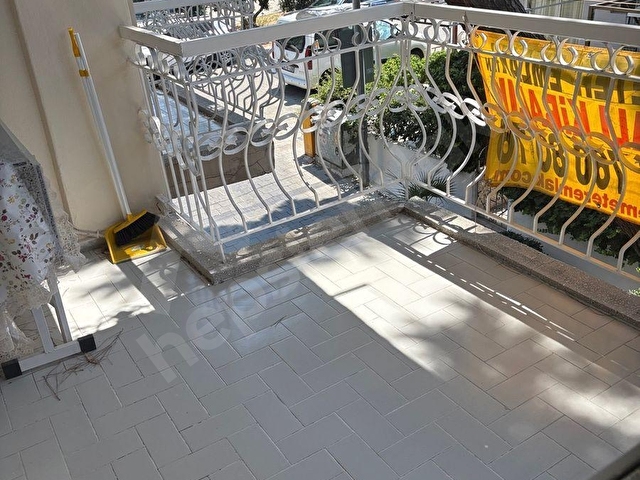 FOÇA MERKEZDE SEZONLUK KİRALIK DAİRE - Görsel 7