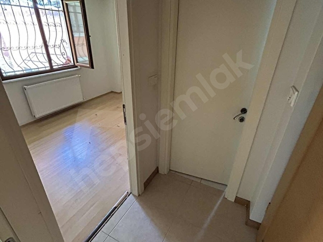 NEZİH & MERKEZİ KONUM`DA 1+1KULLANIŞLI FERAH KİRALIK DAİRE - Görsel 17