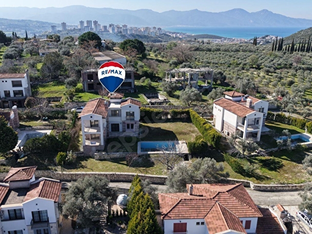 KUŞADASI OLIVA VILLAS’TA 1.000 M² ARSA İÇINDE ÖZEL HAVUZLU MÜSTAKIL 4+1 VILLA - Görsel 2
