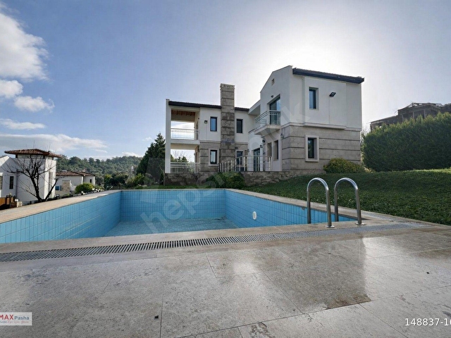 KUŞADASI OLIVA VILLAS’TA 1.000 M² ARSA İÇINDE ÖZEL HAVUZLU MÜSTAKIL 4+1 VILLA - Görsel 6