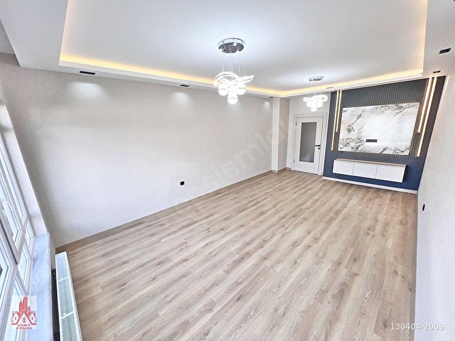KENT EMLAKTAN AŞAĞIEĞLENCEDE 3+1 ULTRA LÜX YAPILI 2.KAT ÖN CEP - Görsel 4