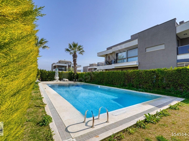 Urla atatürk mah.Giriş katında yatak odalı müstakil villa - Görsel 7