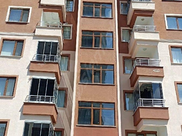 EMEK EMLAKTAN SATILIK DAIRE RIZE MERKEZ KAPLICAMAH. . - Görsel 14