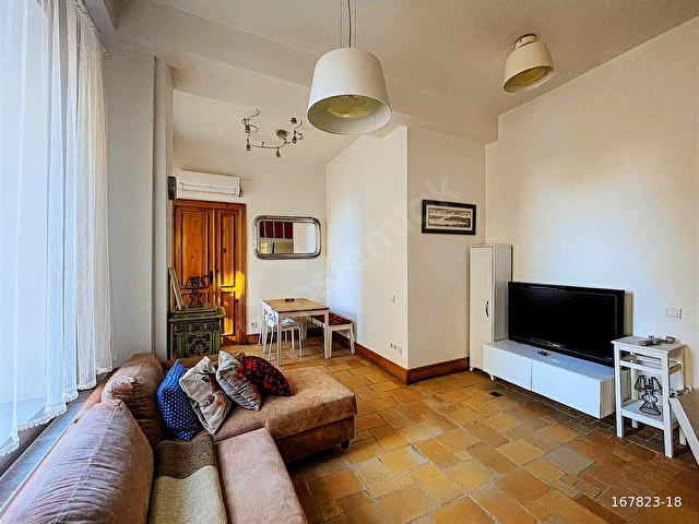 Beyoğlu Galatada Full Eşyalı Geniş 1+1 Kiralık Daire - Görsel 13
