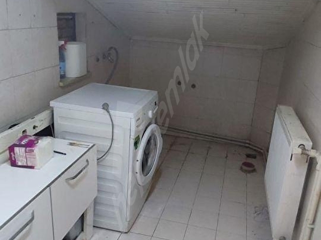 ELİTTEN FATİH MAH.DE İYAŞ YAKINI  EŞYALI ÇATI KATI 2+1 KİRALIK DAİRE - Görsel 4