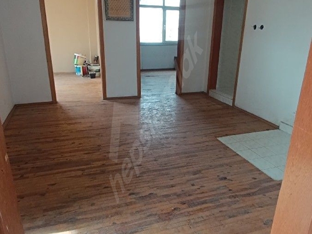 835 M2 Bahçe İçinde İki Katlı Müstakil Ev - Görsel 9