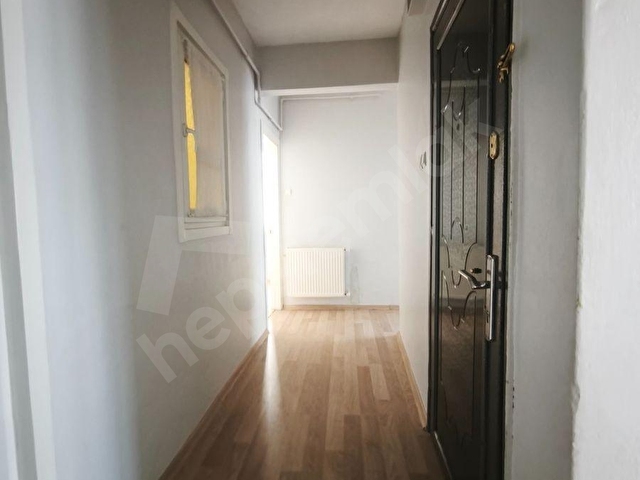 Bağcılar Çiftlikte Komple Satılık Bina - Görsel 12