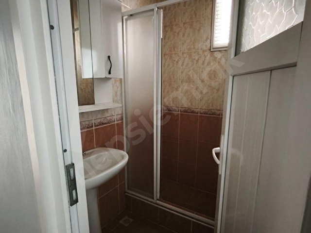 Bağcılar Çiftlikte Komple Satılık Bina - Görsel 20
