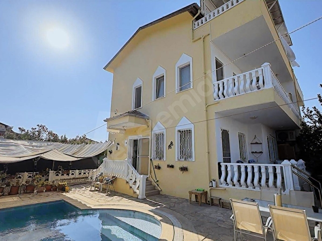 Doğa Cityden Karaçalıda 5+1 Tripleks Villa - Görsel 2