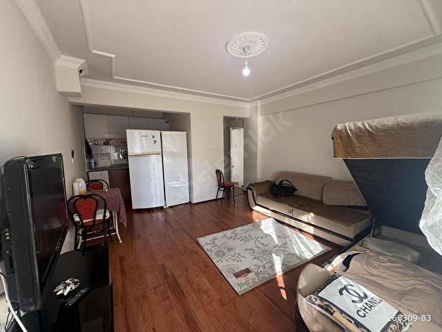 ARMUTLU YILANDARDA 2+1 YÜKSEK GİRİŞ SATILIK DAİRE