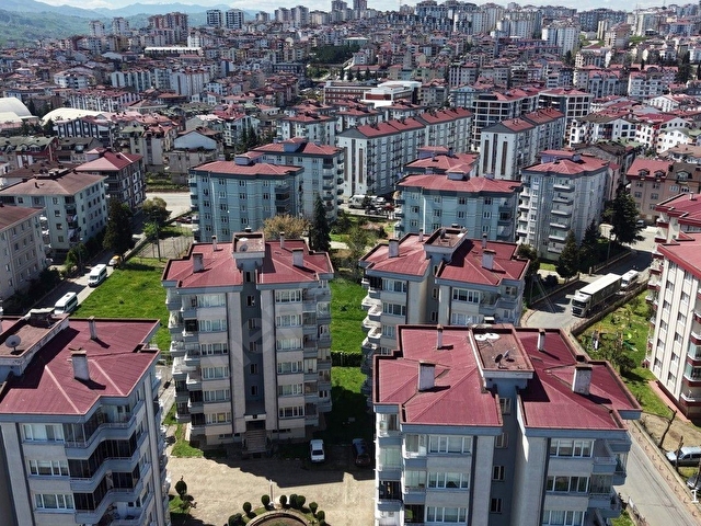 SİTE İÇERİSİNDE 3+1 | ÖZEL KONUM | 3 BALKONLU FIRSAT DAİRE - Görsel 21