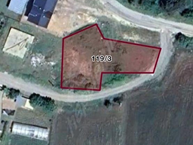 BOLU MERKEZ MURATLAR KÖYÜ SATILIK ARSA