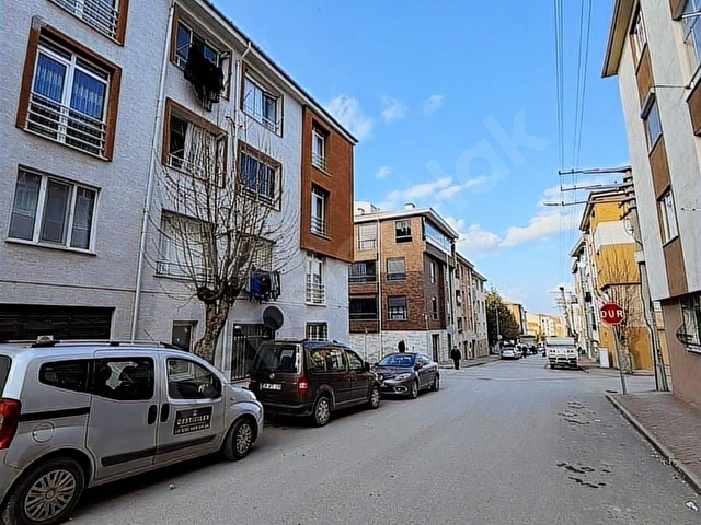 EMEK MAHALLESİNDE MERKEZİ KONUMDA 2+1 SATILIK DAİRE - Görsel 2