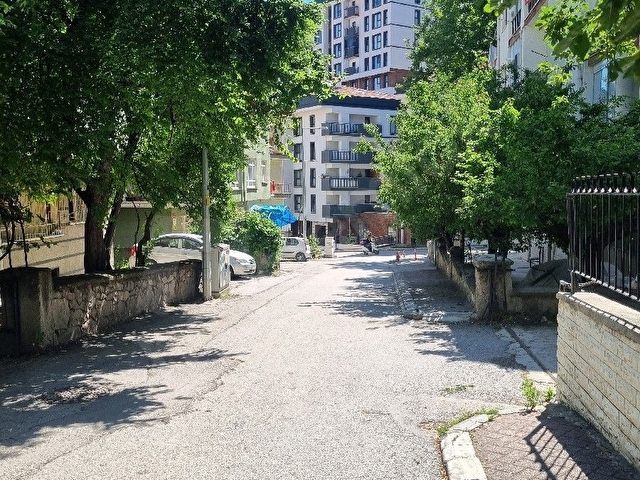 KURTULUŞ ARKATOPRAKLIKTA MERKEZİ KONUMDA DAİRE - Görsel 5