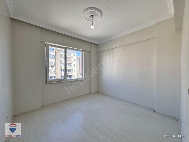 Korucuk Merkezde Site İçi Kapalı Havuzlu Kiralık 3+1 145 m² - Görsel 29