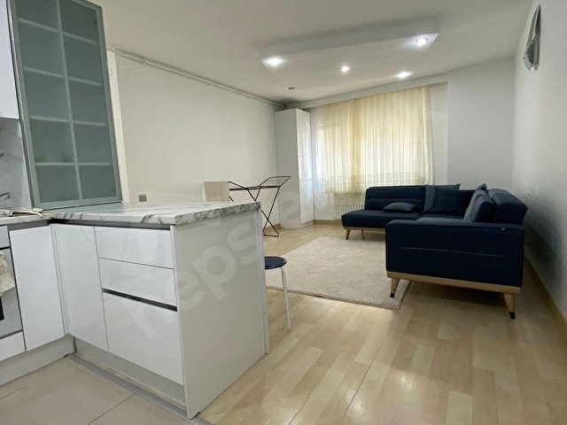 BEYLİKDÜZÜ RAYANA 1 SİTESİ METROBÜSE 5 DAKİKA KİRALIK 1+1 DAİRE - Görsel 3