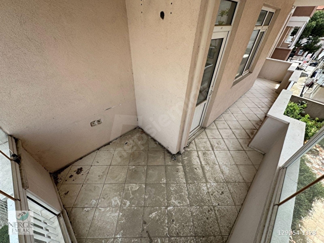 NERGİSTEN SARIKIZDA DENİZE 150 MT ARA KAT ÖN CEPHE SATILIK 3+1 - Görsel 13