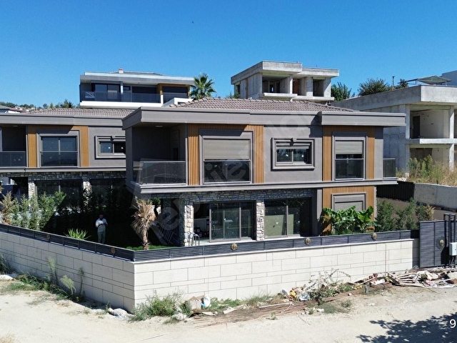 Yaylaköyde Deniz Manzaralı Özel Havuzlu Sıfır Villa - Görsel 15