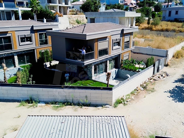Yaylaköyde Deniz Manzaralı Özel Havuzlu Sıfır Villa - Görsel 19