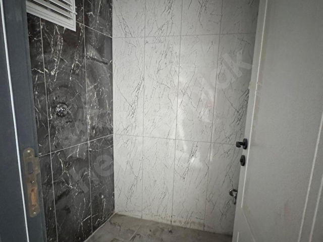 ESTROIADAN EĞİTİMCİLER CD YANI İSKANLI ARAKAT SATILIK 3+1 DAİRE - Görsel 10