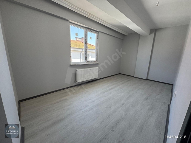 ESTROIADAN EĞİTİMCİLER CD YANI İSKANLI ARAKAT SATILIK 3+1 DAİRE - Görsel 9