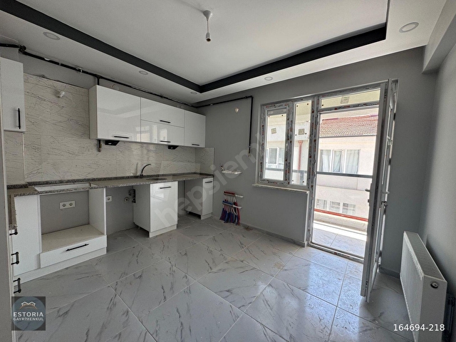 ESTROIADAN EĞİTİMCİLER CD YANI İSKANLI ARAKAT SATILIK 3+1 DAİRE - Görsel 3
