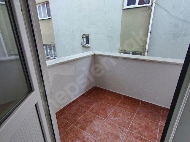 BULGURLU METRO ve EMAAR AVMye YAKIN, BOŞ 3+1, TAŞINMAYA HAZIR - Görsel 4