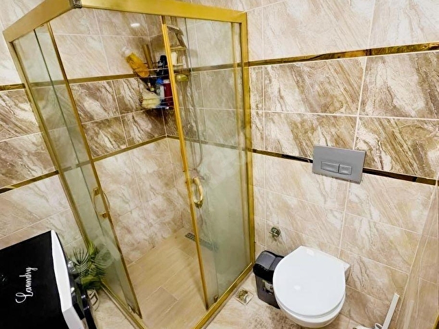Karaali villalar bölgesinde 3+1 full eşyalı havuzlu site dairesi - Görsel 17