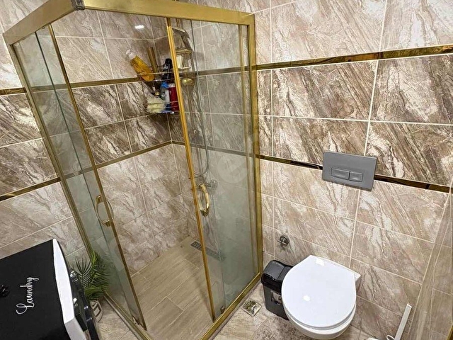 Karaali villalar bölgesinde 3+1 full eşyalı havuzlu site dairesi - Görsel 16