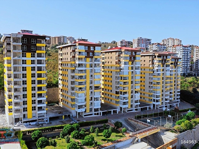 TRABZON GAYRİMENKULDEN YALINCAK ALTINŞEHİRDE SATILIK 3+1 DAİRE