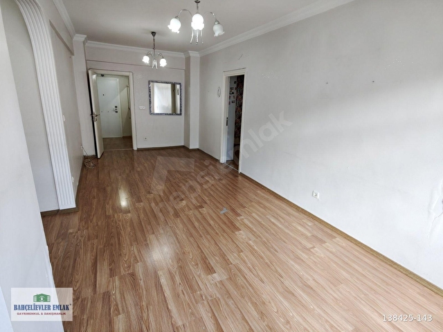 BAHÇELİEVLER ÇAMLIK CADDESİ ASANSÖRLÜ ARAKAT KİRALIK TEMİZ DAİRE - Görsel 4