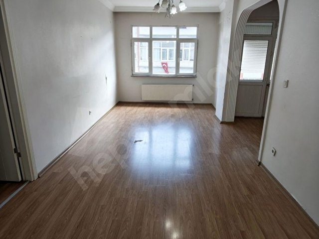 BAHÇELİEVLER ÇAMLIK CADDESİ ASANSÖRLÜ ARAKAT KİRALIK TEMİZ DAİRE - Görsel 26
