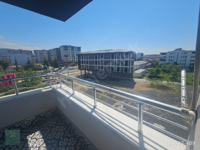 EMİNEVİM FİNANSA UYGUN TAMAMINA KREDİ KULLABİLECEĞİNİZ DENİZ TARAFINDA 2+1 GENİŞLİĞİNDE 65m² 1+1 - Görsel 22