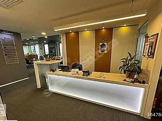 MERTER PARİMA PLAZADA HERŞEY DAHİL MOBİLYALI HAZIR OFİS - Görsel 2