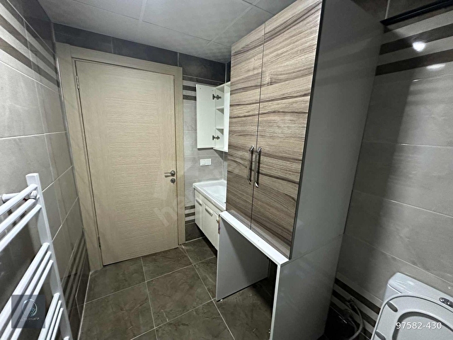Seferihisar Çarşı merkezinde Ebeveyn Banyolu 2+1 Daire - Görsel 10