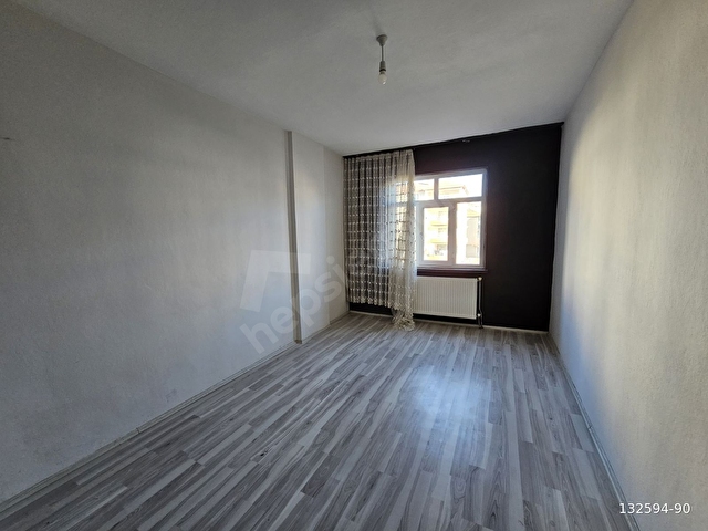 ÇATI EMLAKTAN KİRALIK DAİRE (SANAYİ MAHALLESİNDE) - Görsel 4