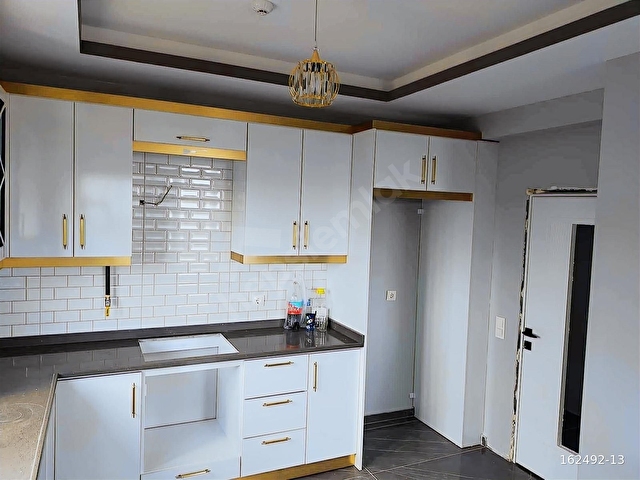 EŞSİZ MANZARAYA HAKİM SATLIK DAİRE - Görsel 4