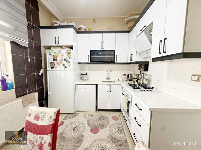 EROKLARDAN CADDE YANI GENİŞM2 E.BANYO FUL YAPILI LÜX Y.GİRİŞ 3+1 - Görsel 10