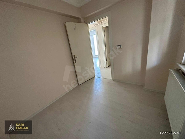 SARI EMLAK TAN GÜZELTEPEDE CADDEYE YAKIN SATILIK DAİRE - Görsel 16