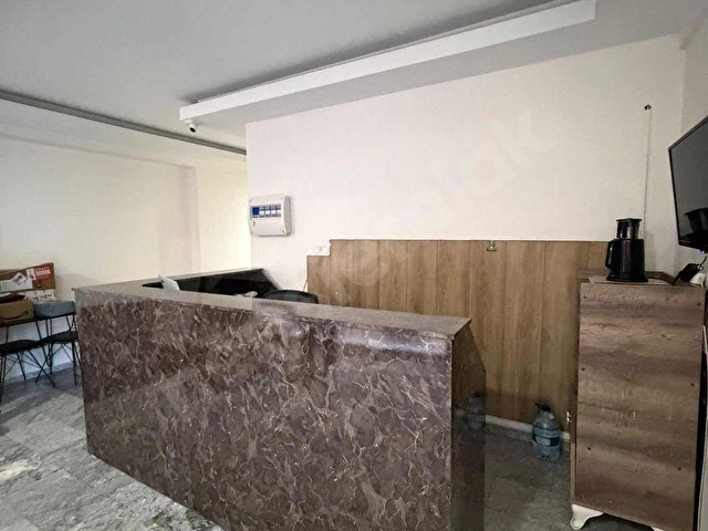YEDİTEPE ÜNV ALT KAPISINDA MERKEZİ LOKASYONDA YATIRIMLIK 1+1 BOŞ - Görsel 6
