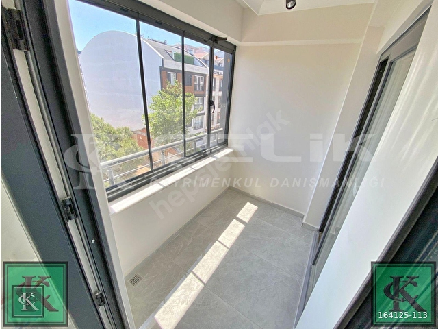 ÇELİK EMLAKTAN ÖN VE GÜNEY CEPHE 3+1 150M2 OTURUMA HAZIR DAİRE - Görsel 6