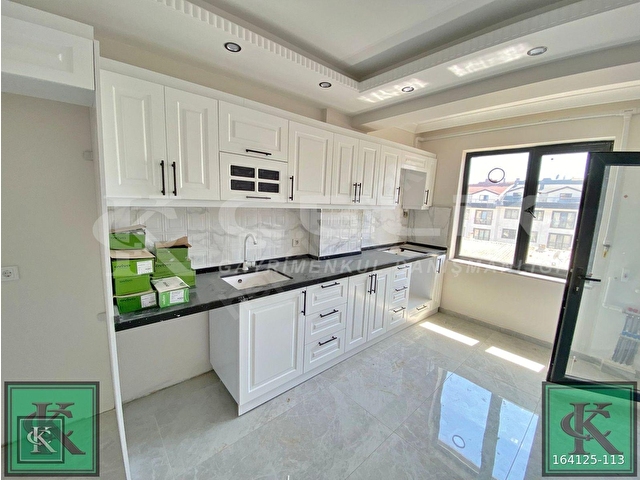 ÇELİK EMLAKTAN ÖN VE GÜNEY CEPHE 3+1 150M2 OTURUMA HAZIR DAİRE