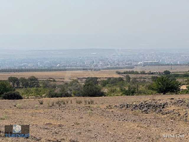 *NİĞDE-BOR_OKÇU KÖYÜNDE_KÖY MERKZ YAKIN_12.733 M2_SATILIK TARLA_ - Görsel 4