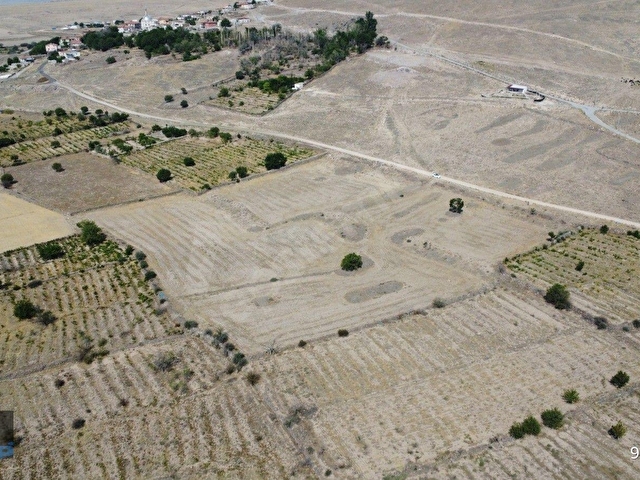 *NİĞDE-BOR_OKÇU KÖYÜNDE_KÖY MERKZ YAKIN_12.733 M2_SATILIK TARLA_ - Görsel 24